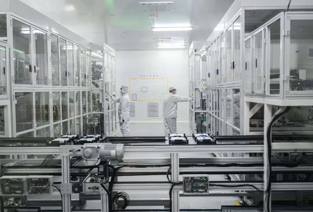 中科海钠·阜阳全球首条GWh级钠离子电池生产线产品下线仪式举行
