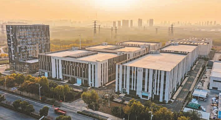 新站高端光学膜生产基地竣工