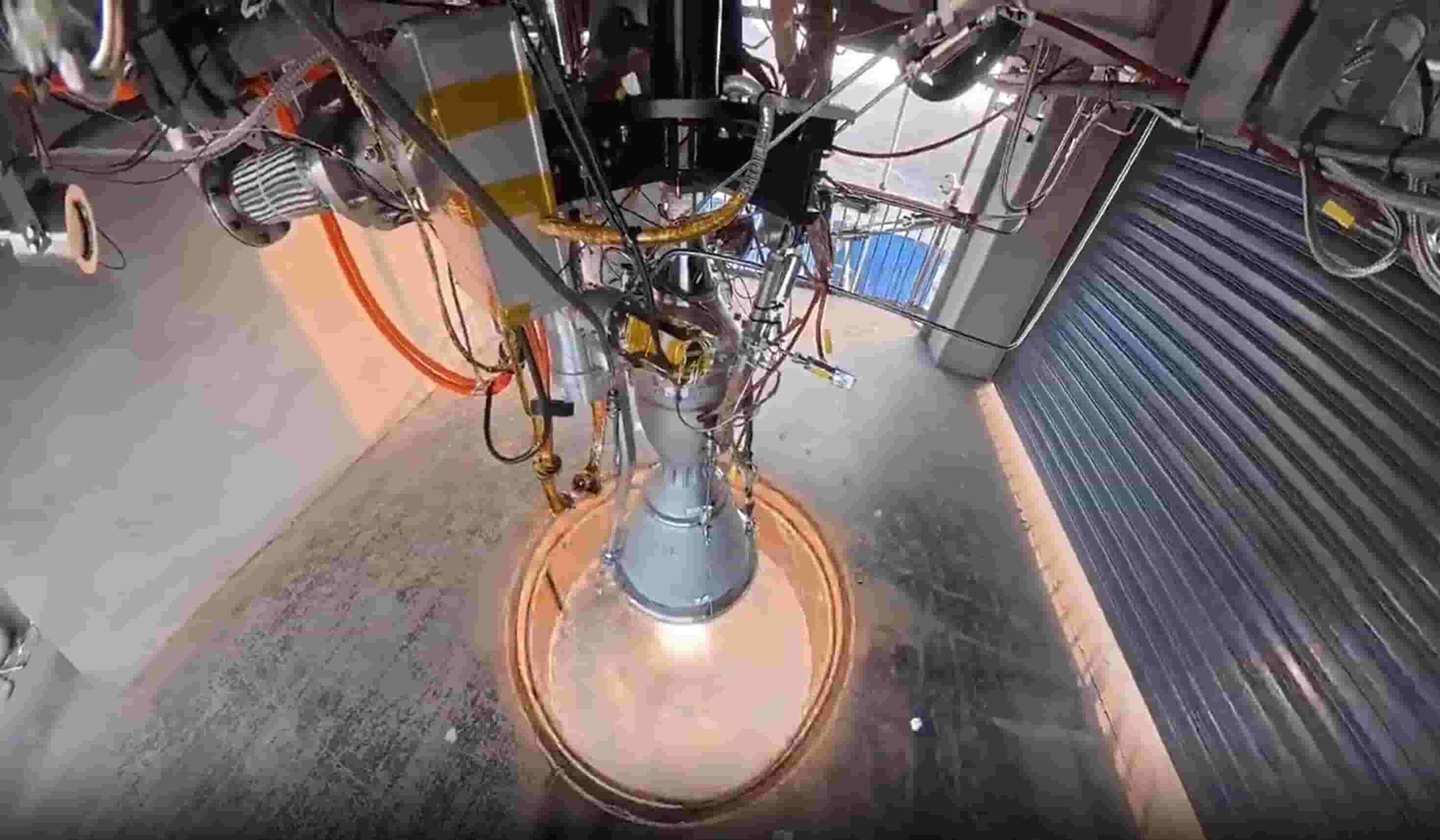 世界最大电循环火箭发动机全系统试车成功